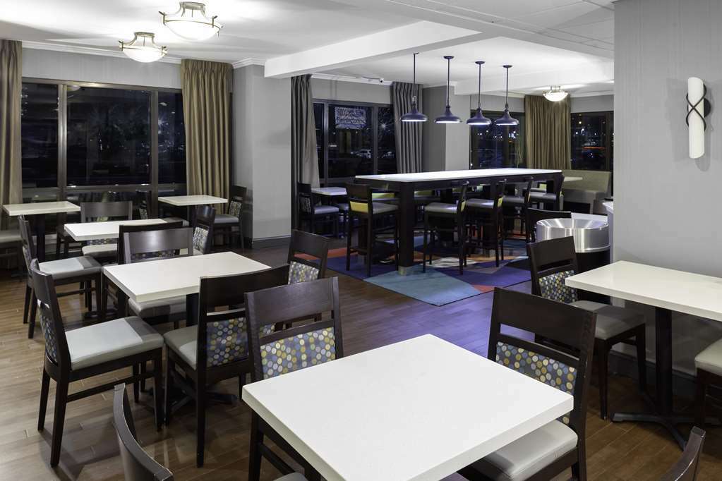 Holiday Inn Express - Newark Airport - Elizabeth, An Ihg Hotel Restaurant bilde